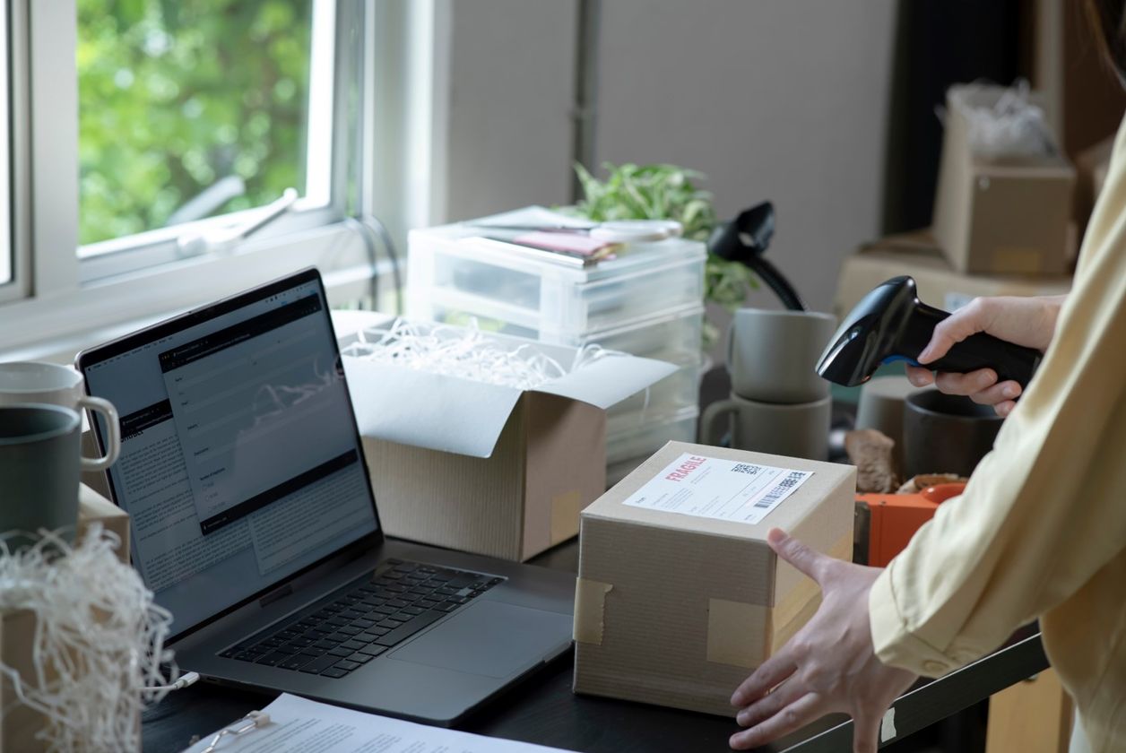 <h3><span class="heading--3">Easy to use web-based shipping system that is a complete <a href="">carrier management</a> console; create, delete, clone and reprint shipping labels from any device, anywhere, at any time.</span></h3>

<p>Our Web Despatch system, when coupled with a Parcelhub account, is a &lsquo;no install required&rsquo;, instantly accessible shipping solution that allows shipment management from any PC, Mac, Tablet or Smartphone anywhere in the world, at any time of day or night.</p>

<p>Flexible and reliable enough to handle hundreds of orders from multiple sources, Parcelhub's Web Despatch is a single interface which manages all of your orders and carriers. It provides full shipment control, with extra features to speed up packing and label production.</p>

<p><a class="button button--filled" href="https://www.parcelhub.co.uk/enquiries">Discuss your requirements</a></p>
