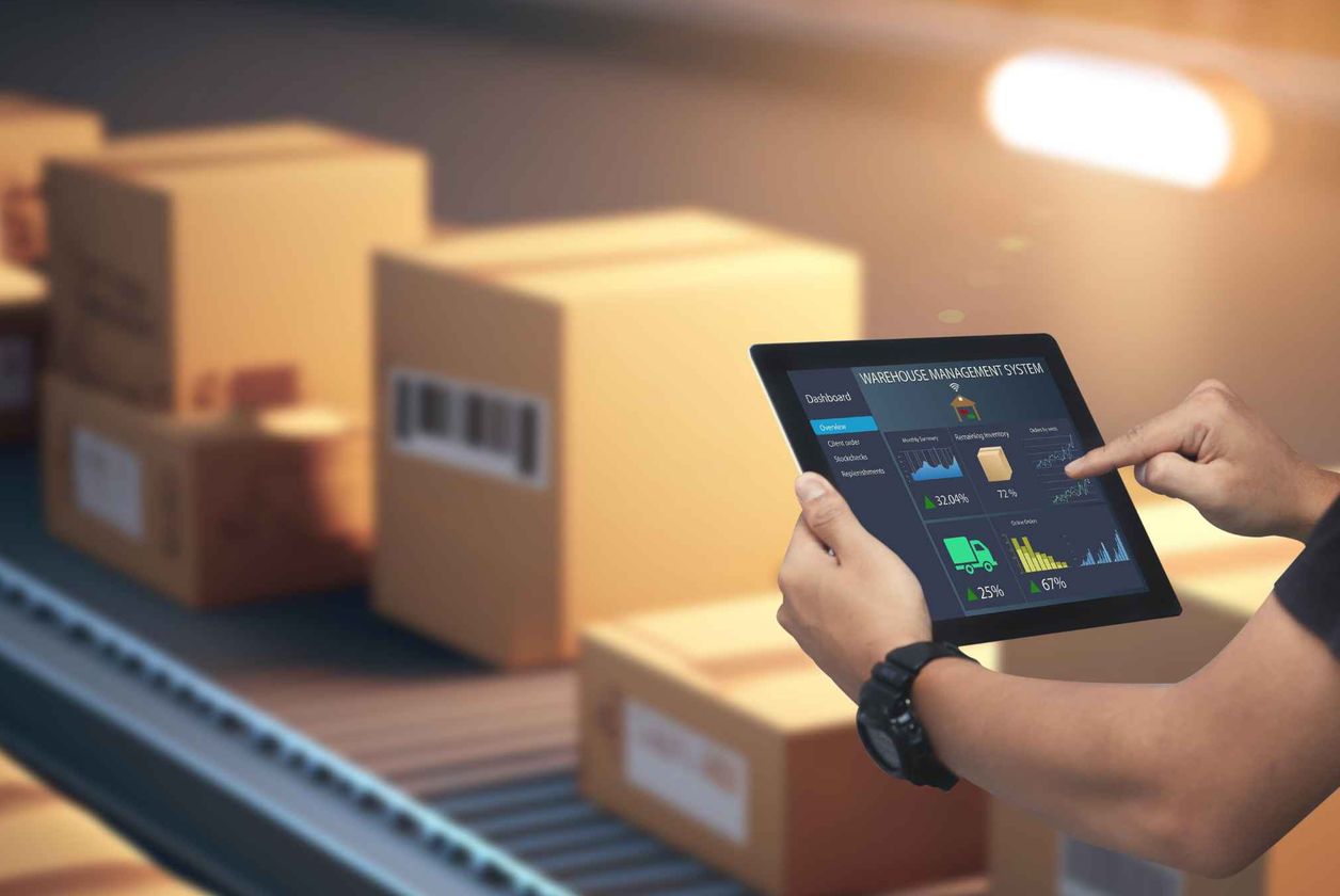 <h2><span class="heading--2">Cost-effective and powerful parcel dispatching software solutions</span></h2>

<p>Here&rsquo;s why thousands of retailers, global brands and wholesalers trust Parcelhub with their delivery support:</p>

<ul>
	<li>Access over 20 carriers and over 600&nbsp;delivery options from a single platform.</li>
	<li>Single collection regardless of carrier choice; single contact, single contract.</li>
	<li>Easy <a href="https://www.parcelhub.co.uk/integrations" target="_self">integration with your order management system</a> and sales channels.</li>
	<li>Accelerate your label production and order processing.</li>
	<li>Discounted pricing thanks to our combined Parcelhub and Whistl Group buying power, including preferential business rates from <a href="" target="_self">Yodel</a>, <a href="" target="_self">Evri</a>, <a href="" target="_self">DHL</a>, <a href="" target="_self">DPD</a>, <a href="" target="_self">Parcelforce</a>, and UPS.</li>
	<li>We can even <a href="https://www.parcelhub.co.uk/enhanced-delivery-management" target="_self">answer your customers&rsquo; delivery queries</a>, allowing you to focus on expanding your business.</li>
	<li>Your delivery performance is fully managed with Parcelhub.&nbsp;&nbsp;</li>
</ul>
